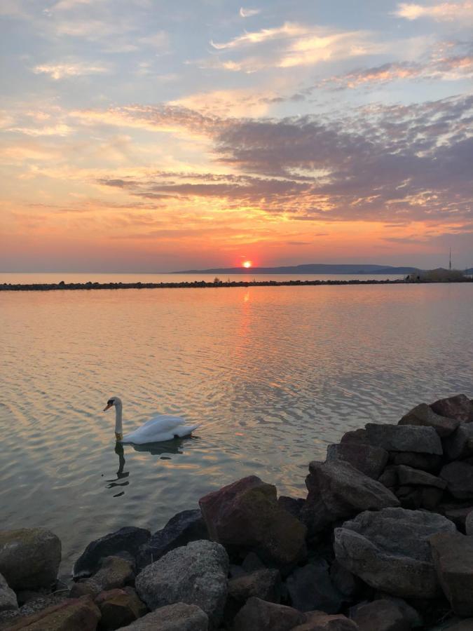 Pearl Home Balatonboglár Extérieur photo